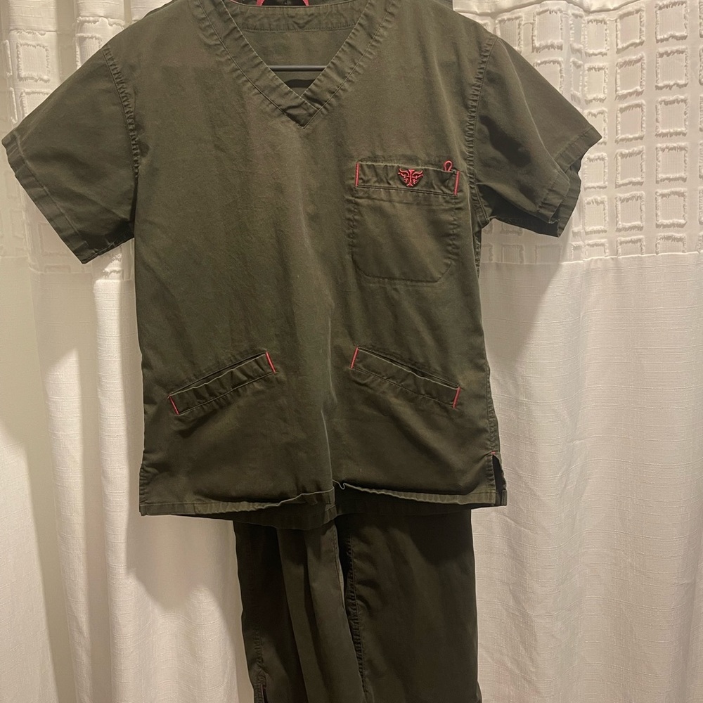 Med Couture, hunter green scrubs